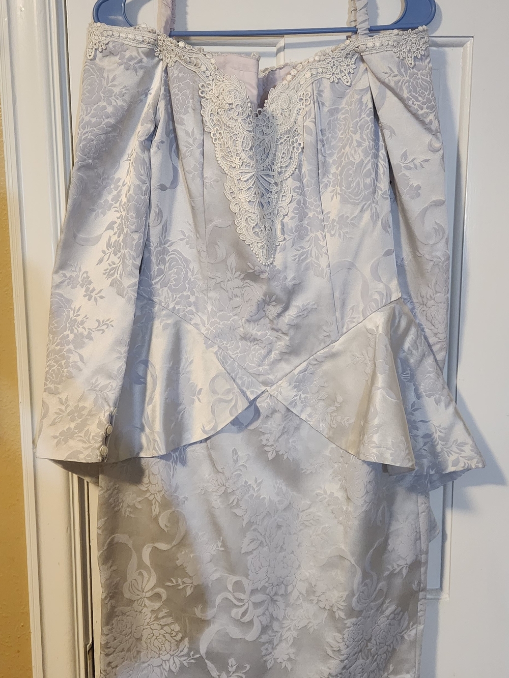 Scott McClintock Strapless Floral Jacquard Dress in Light Silver